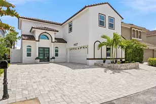 10627 Hatteras Dr SW, Tampa, FL 33615 - Photo 5