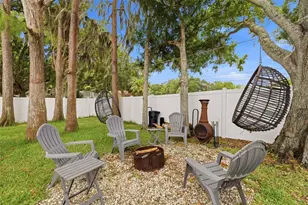 176 Maple Ave, Palm Harbor, FL 34684 - Photo 23