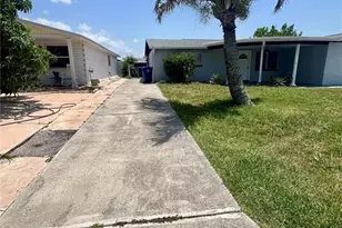 3716 Cedarwood Dr, Holiday, FL 34691 - Photo 3