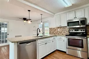 7201 Daggett Terrace, New Port Richey, FL 34655 - Photo 5