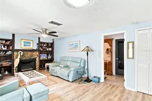 1071 Persimmon Dr, Palm Harbor, FL 34683 - Photo 13