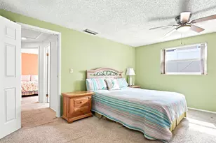 1071 Persimmon Dr, Palm Harbor, FL 34683 - Photo 21