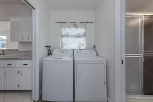 1215 Mango Ave, Venice, FL 34285 - Photo 21