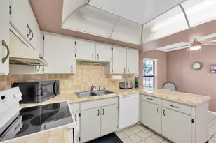 19029 US Hwy 19 N, Clearwater, FL 33764 - Photo 5