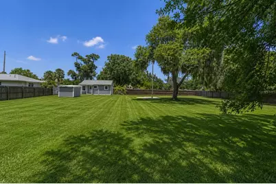 805 E Shell Point Road, Ruskin, FL 33570 - Photo 25