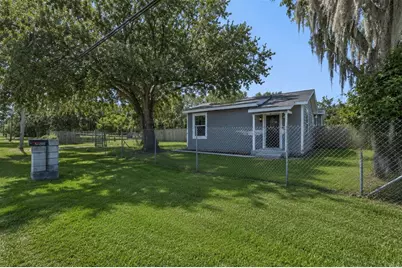 805 E Shell Point Road, Ruskin, FL 33570 - Photo 21