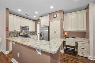 2199 Chianti Pl, Palm Harbor, FL 34683 - Photo 15