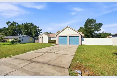 4745 Canterbury Drive, Land O Lakes, FL 34639 - Photo 3