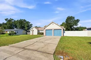 4745 Canterbury Dr, Land O Lakes, FL 34639 - Photo 3
