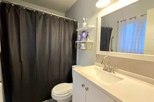 2245 Elizabeth Dr, Brandon, FL 33510 - Photo 19