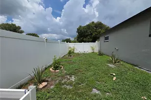 2245 Elizabeth Dr, Brandon, FL 33510 - Photo 31