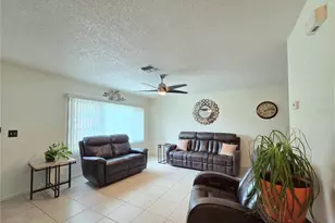2245 Elizabeth Dr, Brandon, FL 33510 - Photo 7