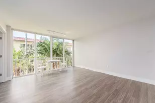 121 Island Way, Clearwater Beach, FL 33767 - Photo 9