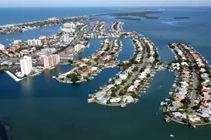 121 Island Way, Clearwater Beach, FL 33767 - Photo 35