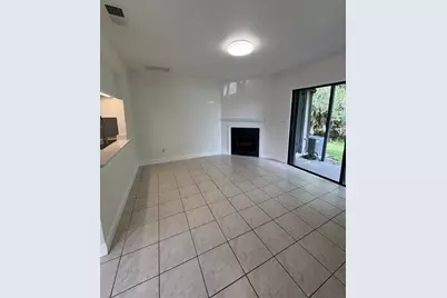 16638 Brigadoon Drive, Tampa, FL 33618 - Photo 11