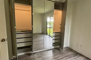 16638 Brigadoon Dr, Tampa, FL 33618 - Photo 17