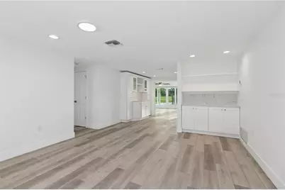 5400 Denver Street NE, Saint Petersburg, FL 33703 - Photo 13