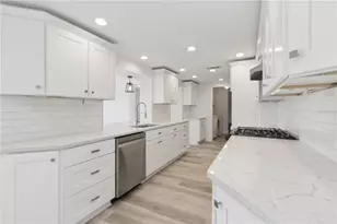 5400 Denver St NE, Saint Petersburg, FL 33703 - Photo 15