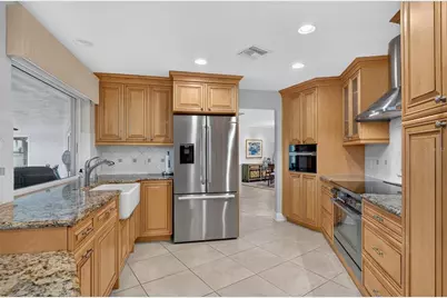 812 Snug Island, Clearwater Beach, FL 33767 - Photo 13