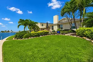 812 Snug Island, Clearwater Beach, FL 33767 - Photo 47