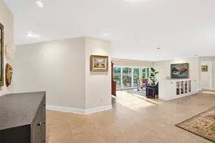 812 Snug Island, Clearwater Beach, FL 33767 - Photo 23