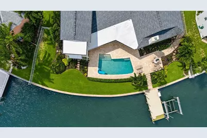 812 Snug Island, Clearwater Beach, FL 33767 - Photo 55