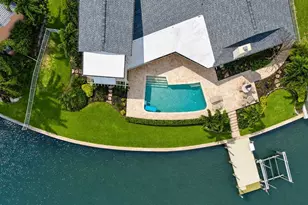 812 Snug Island, Clearwater Beach, FL 33767 - Photo 55