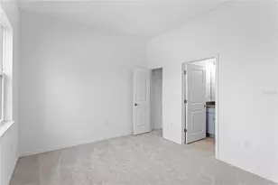 9936 Tate Ln, Westchase, FL 33626 - Photo 17