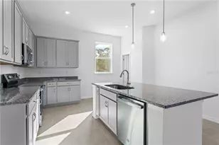 9934 Tate Ln, Westchase, FL 33626 - Photo 11