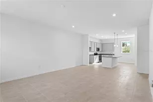 9934 Tate Ln, Westchase, FL 33626 - Photo 21