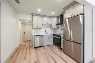 7851 40th Ave N, Saint Petersburg, FL 33709 - Photo 11