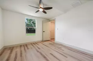 7851 40th Ave N, Saint Petersburg, FL 33709 - Photo 31