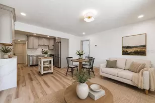7851 40th Ave N, Saint Petersburg, FL 33709 - Photo 3