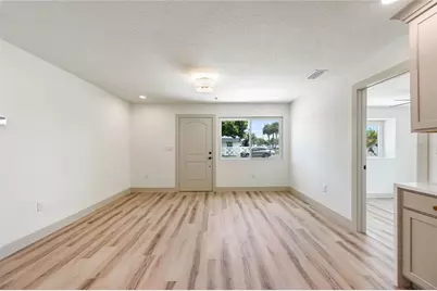 7851 40th Ave N, Saint Petersburg, FL 33709 - Photo 21