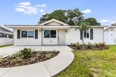 7851 40 Ave N, Saint Petersburg, FL 33709 - Photo 1