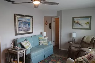 7868 40th Ave N, Saint Petersburg, FL 33709 - Photo 9