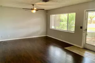 5050 29th Ave N, Saint Petersburg, FL 33710 - Photo 3