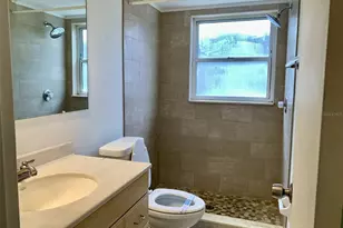 5050 29th Ave N, Saint Petersburg, FL 33710 - Photo 11