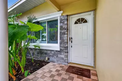 12496 136th Lane, Largo, FL 33774 - Photo 5