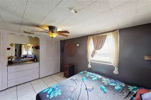5651 6th St, Zephyrhills, FL 33542 - Photo 9