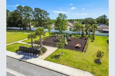 211 Fairmont Drive, Spring Hill, FL 34609 - Photo 29