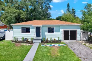 1907 53rd St S, Gulfport, FL 33707 - Photo 1