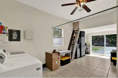 1907 53rd Street S, Gulfport, FL 33707 - Photo 15