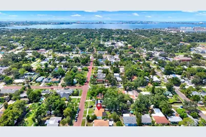 1907 53rd Street S, Gulfport, FL 33707 - Photo 21