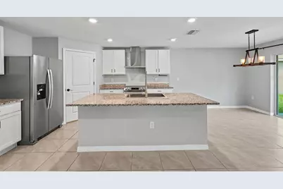 36851 Goffaux Loop, Zephyrhills, FL 33541 - Photo 11
