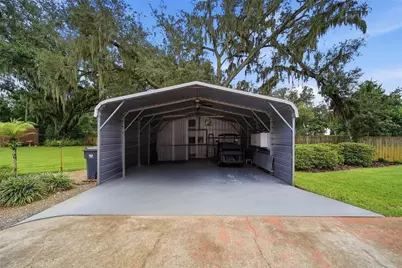 3704 Thonotosassa Road, Plant City, FL 33565 - Photo 37