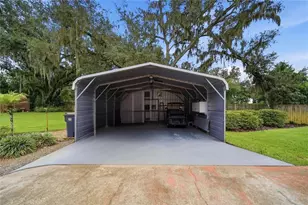 3704 Thonotosassa Rd, Plant City, FL 33565 - Photo 37