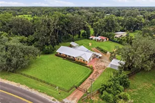 3704 Thonotosassa Rd, Plant City, FL 33565 - Photo 43