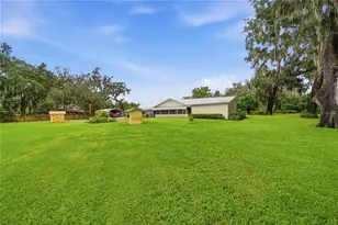 3704 Thonotosassa Rd, Plant City, FL 33565 - Photo 39