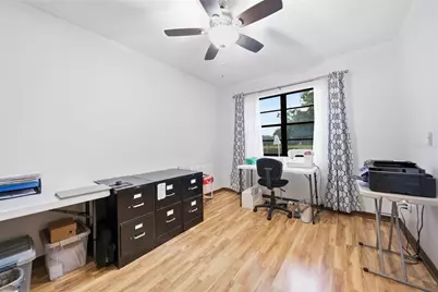 3704 Thonotosassa Road, Plant City, FL 33565 - Photo 9